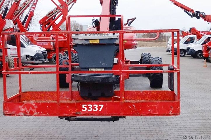 Шарнирно-телескопическая рабочая платформа JLG 1250 AJP