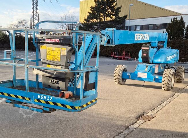 Шарнирно-телескопическая рабочая платформа JLG M 600 JP