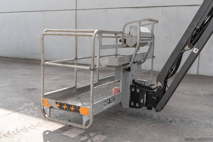 Шарнирно-телескопическая рабочая платформа Manitou 220 TJ+