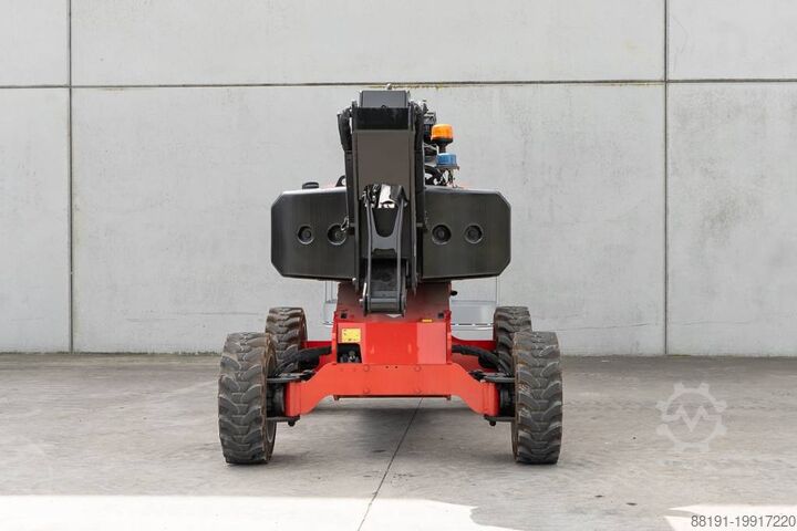Шарнирно-телескопическая рабочая платформа Manitou ManGo 12