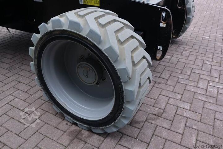 Шарнирно-телескопическая рабочая платформа Genie Z60/37FE Guarantee! Hybrid, 4x4 Drive, 20m Working