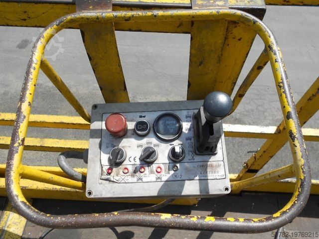 Рабочая платформа Liftlux SL153-18E2, Scherenbühne 17,3 m