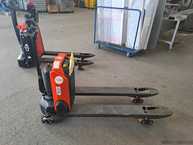 Другие Toyota LHE 130 castor