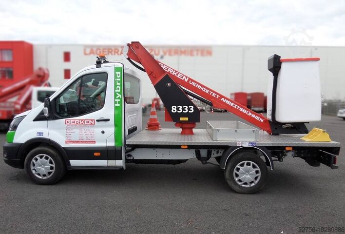 Платформа, установленная на грузовике France Elevateur Topy 11.1