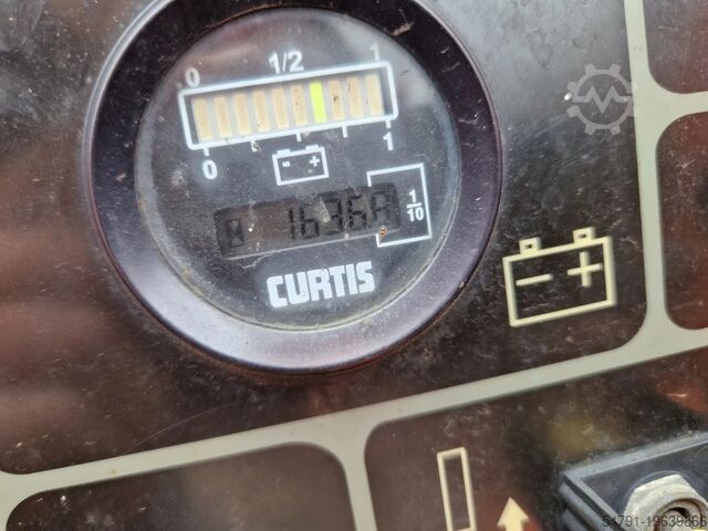 Шарнирно-телескопическая рабочая платформа JLG E400AJPN