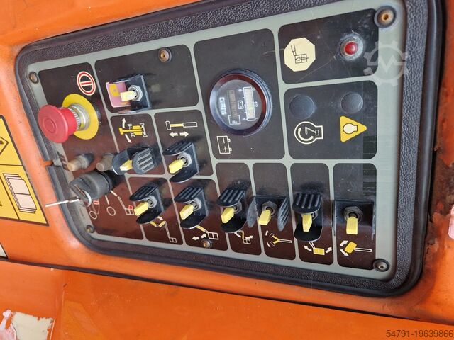 Шарнирно-телескопическая рабочая платформа JLG E400AJPN