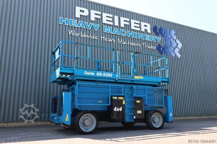 Ножничный подъемник Genie GS5390 Diesel, 4x4 Drive, 18.15m Working Height, 6