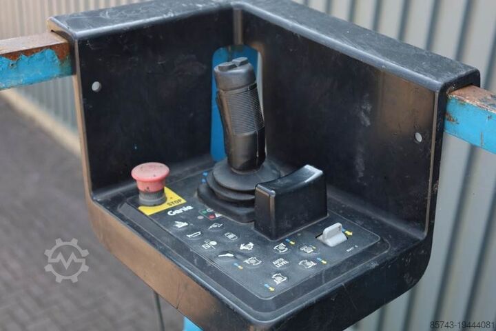 Ножничный подъемник Genie GS5390 Diesel, 4x4 Drive, 18.15m Working Height, 6