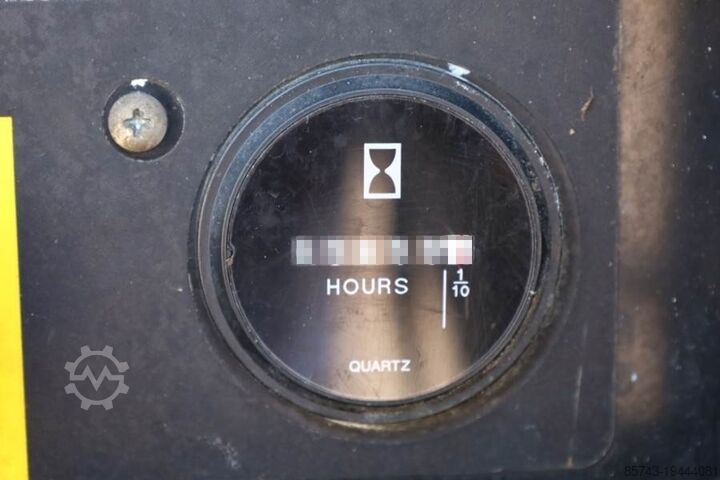 Ножничный подъемник Genie GS5390 Diesel, 4x4 Drive, 18.15m Working Height, 6