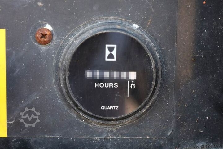 Ножничный подъемник Genie GS5390 Diesel, 4x4 Drive, 18.15m Working Height, 6