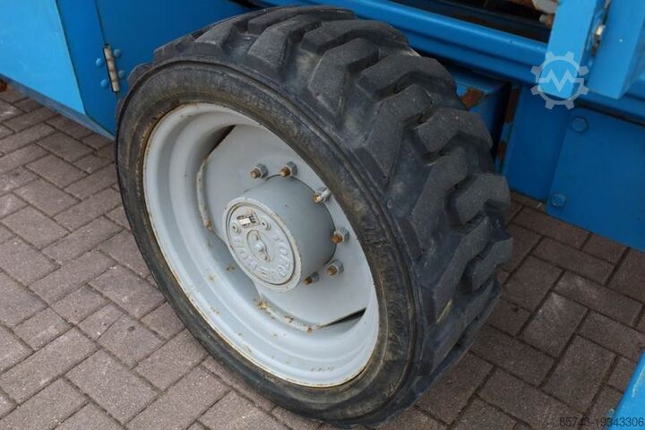 Ножничный подъемник Genie GS5390 Diesel, 4x4 Drive, 18.15m Working Height, 6