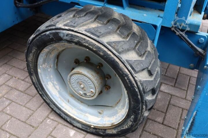 Ножничный подъемник Genie GS5390 Diesel, 4x4 Drive, 18.15m Working Height, 6