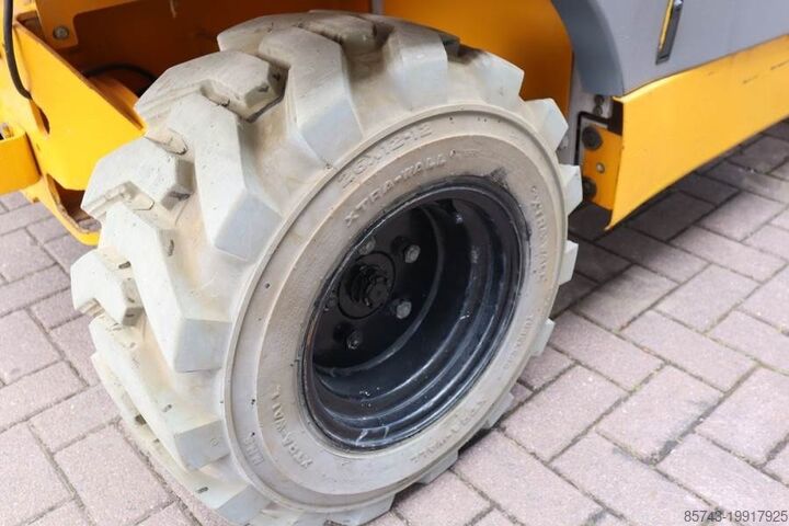 Ножничный подъемник Haulotte Compact 12RTE Electric, 12m Working Height, 450kg