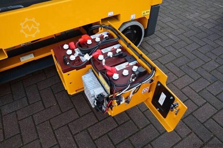 Ножничный подъемник Haulotte Compact 8N Valid inspection, *Guarantee! 8m Workin