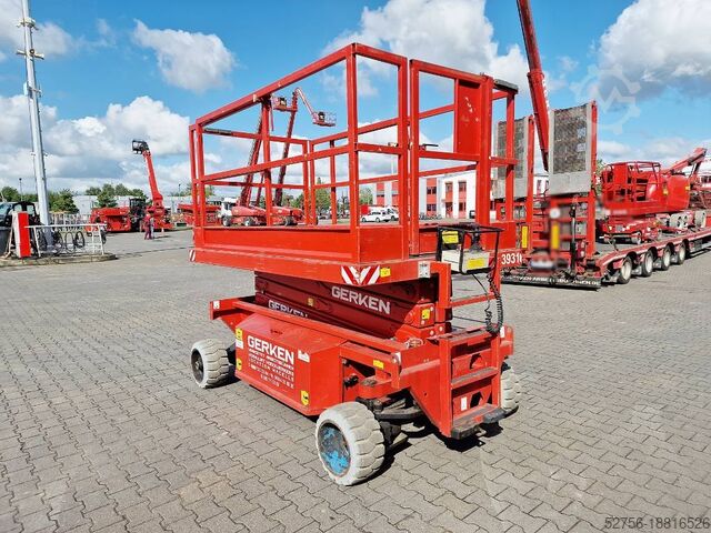 Ножничный подъемник Holland Lift Y 83 EL 16