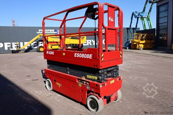 Ножничный подъемник Magni ES0808E Electric, 8m Working height, 380kg Capacit