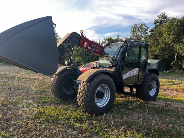 Телескопический погрузчик Case IH JCB Manitou 742 Farmlift