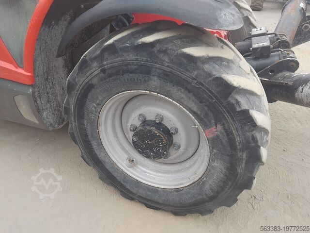 Телескопический вилочный автопогрузчик Manitou MT1335 Easy