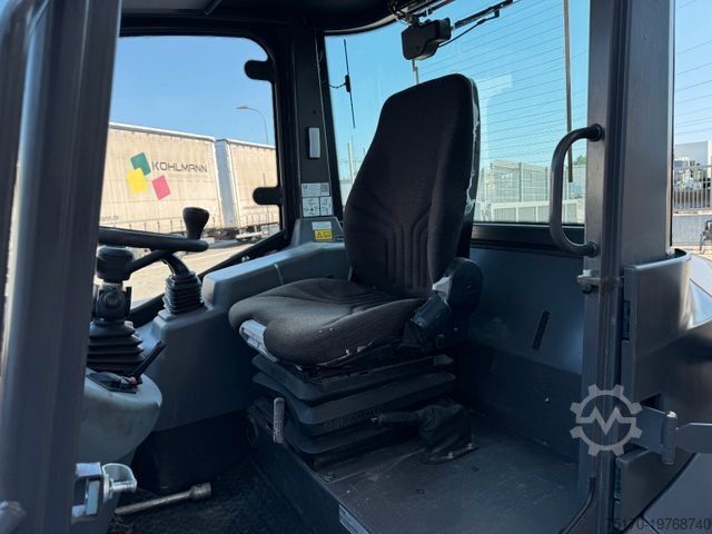 Погрузчик с колёсным шасси AHLMANN AX 850 / nur: 671h / 11.2022 / Gabel / Schaufel