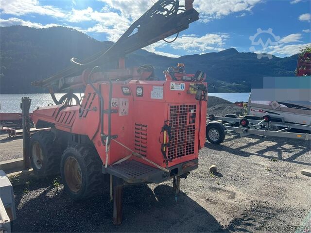 Земляная бурильная машина Sandvik dc122R Drilling Rig
