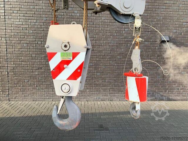 Вездеходный кран Zoomlion QY25V51.5 25 TONS CRANE/KRAN/GRUA/KRAAN