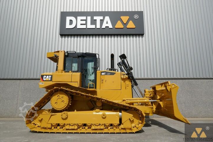Нивелировочная машина Caterpillar D6T LGP