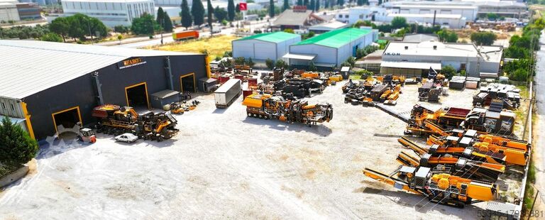 дробильное оборудование Stationary crushing plant 150-250 T/H Stationary crushing plant 150-250 T/H