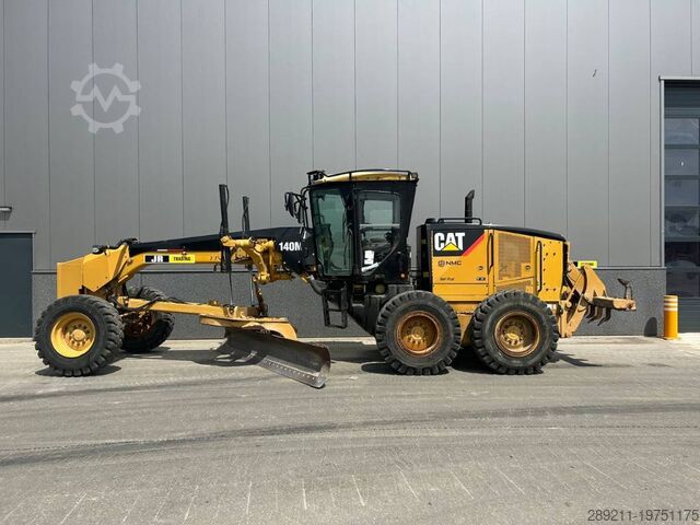Грейдер Caterpillar 140 M (CE Certified)