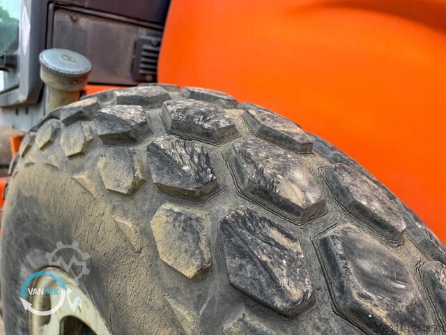 Вибрационный ролик Hamm 3307HT VIO