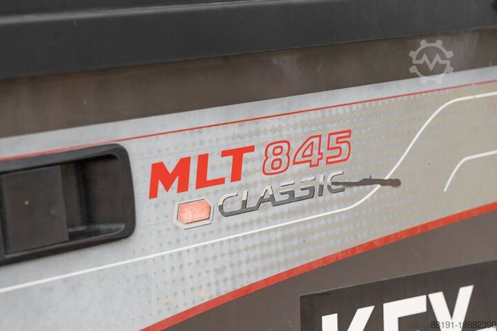 Сельскохозяйственный телескопический погрузчик Manitou MLT 845
