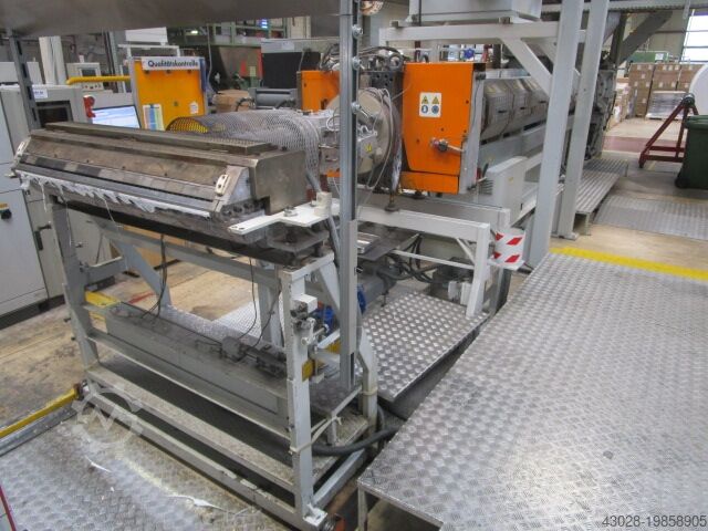 AMUT ПЛОСКИЙ ПЛЕНОЧНЫЙ ЭКСТРУДЕР A.M.U. EA-160 FÜR PS/PP