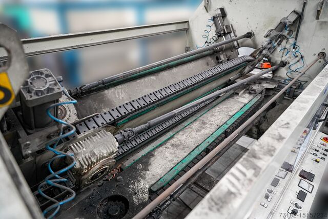 Машина для вывоза мусора BATTENFELD R630/6V