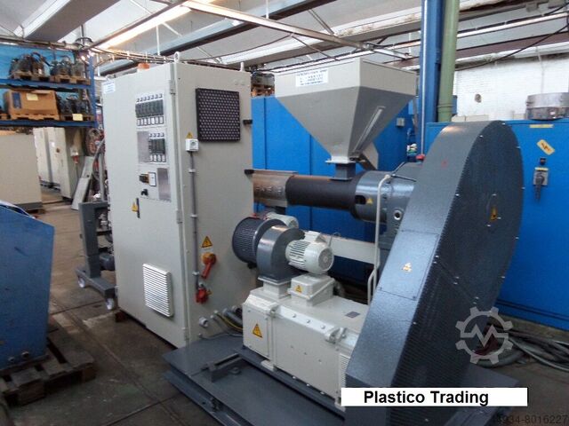 Одношнековый экструдер BATTENFELD UNI-EX 1-75-25 B