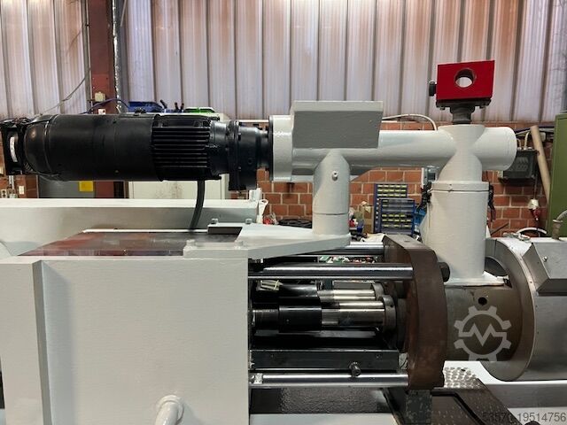 Двухшнековый экструдер, конический Reifenhäuser BT 1000-2-63K