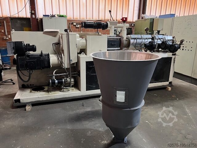 Двухшнековый экструдер, конический Reifenhäuser BT 1000-2-63K