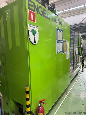 Машина для литья под давлением Engel DUO 5550/1100