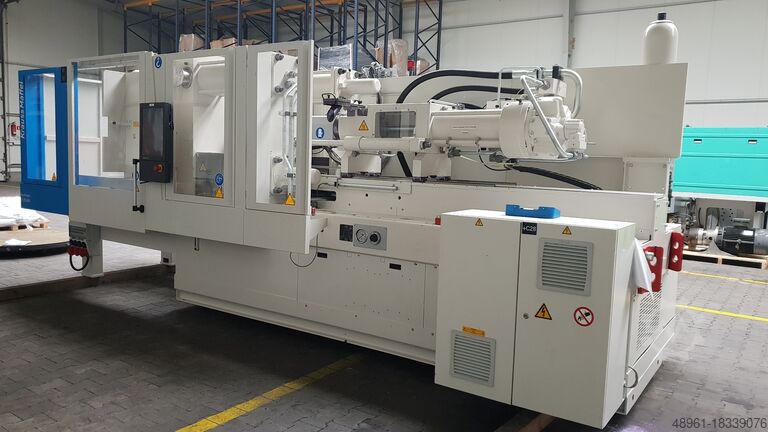 Машина для литья под давлением KraussMaffei 250-1400CX (225)