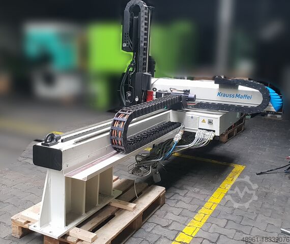 Машина для литья под давлением KraussMaffei 250-1400CX (225)