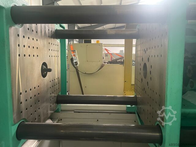 Машина для литья под давлением - Машина для литья под давлением Arburg 720S 3200-2100