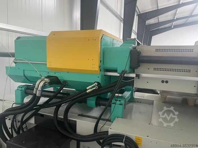 Машина для литья под давлением - Машина для литья под давлением Arburg 720S 3200-2100