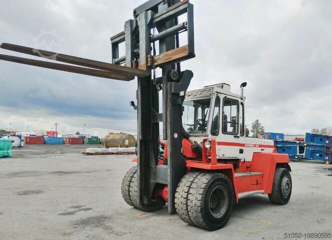 Тяжелый вилочный погрузчик - дизель Svetruck 13,6-120-32