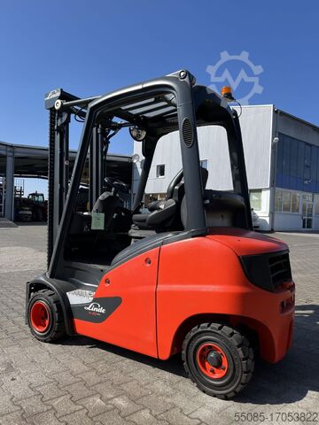 Дизельный вилочный погрузчик Linde H20D-01