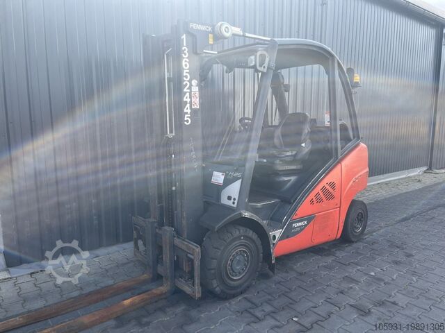 Вилочный погрузчик на сжиженном газе Linde H25T-01