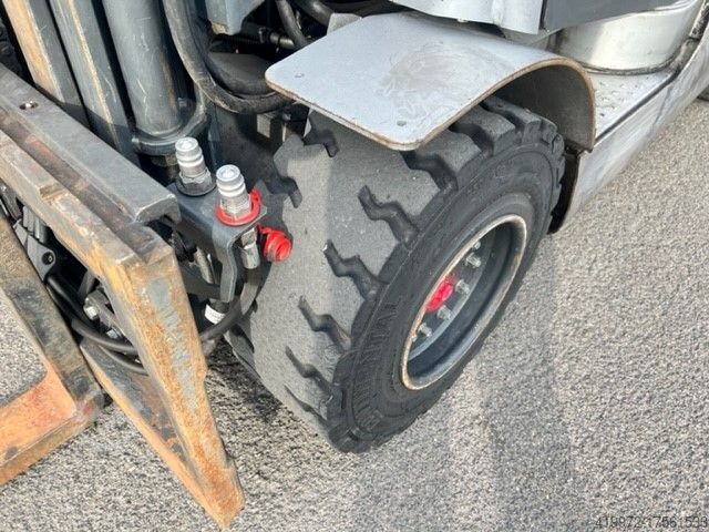 Вилочный погрузчик на сжиженном газе Still RX70-35T