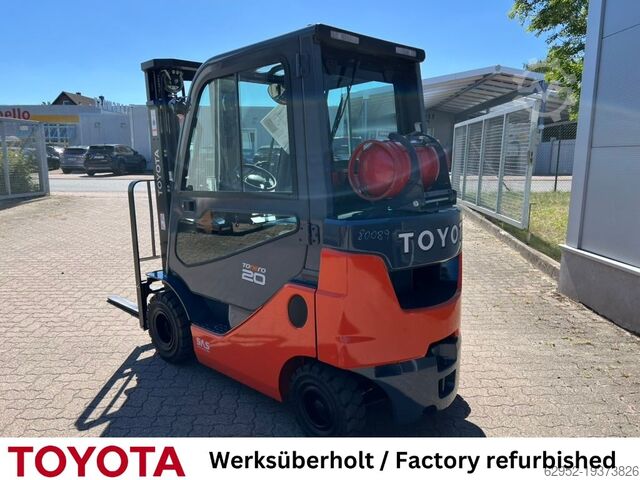 Вилочный погрузчик на сжиженном газе Toyota 02-8 FGKF 20