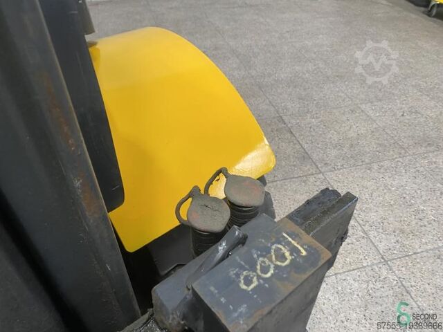 Вилочный погрузчик Jungheinrich EFG 550 EFG