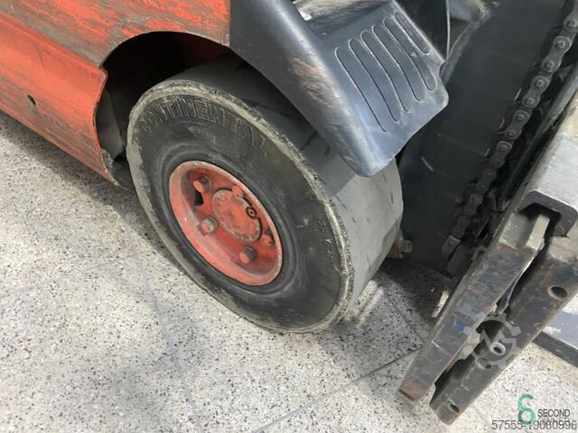 Вилочный погрузчик Linde E25 E