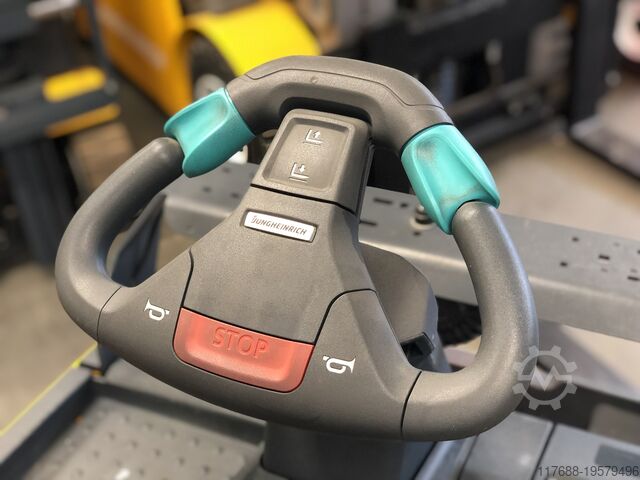 Трактор Jungheinrich EZS 350 - Service Neu - Nur 1.606 Std.