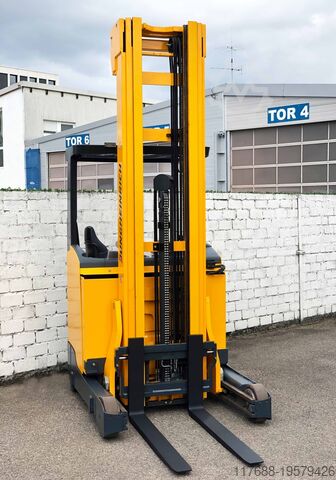 Ричтрак Jungheinrich ETV 214 - Service Neu - nur 3.995  Std. - Batterie 80%
