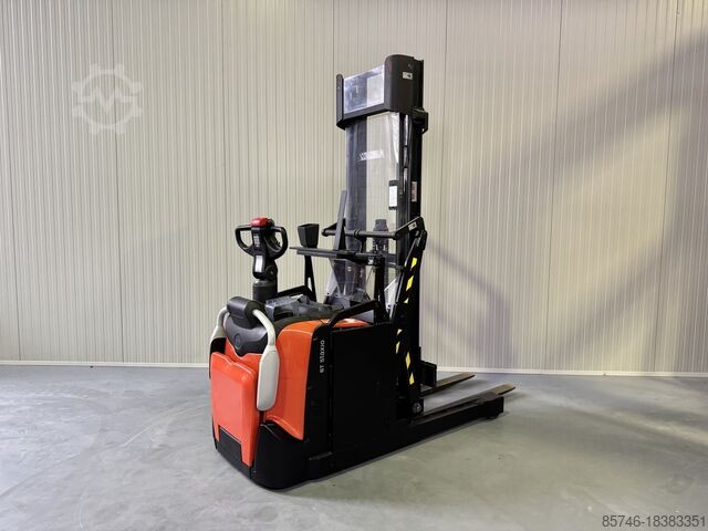 SPE 120 XR * ДЕМОНСТРАЦИЯ !! Выдвижная мачта + наклонные вилы !! TOYOTA SPE 120 XR *  DEMO !! REACH - MAST  +  Tilting Forks !!